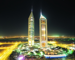 발주처: Emirates Tower LLC / 공사기간:  1997/09/01 ~ 2000/06/30 / 계약금액: 77,325천미불<br/>연면적 52,270㎡에 높이 305m, 55층 높이의 초고층 호텔 건축 공사